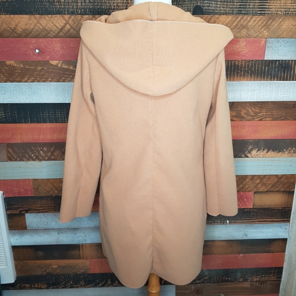 Camel coat - Picture 3 of 5